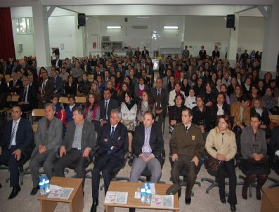 AHMET AVCı - Eşme'de 24 Kasım Öğretmenler Günü Etkinlikleri