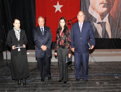 HALUK SAYGı - Kütahya'da Öğretlenler Günü Kutlamaları