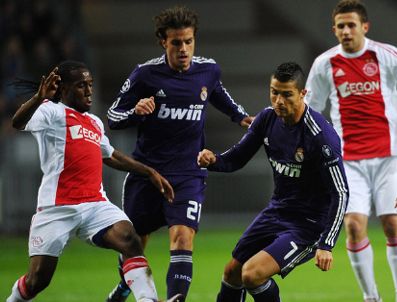 XABI ALONSO - Real Madrid deplasmanda Ajax'ı 4 golle dağıttı