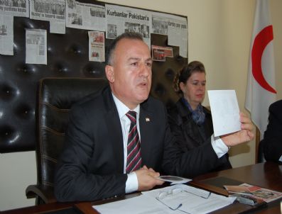 Türk Kızılay'ı Sakarya Şube Başkanı Şaban Koludra;