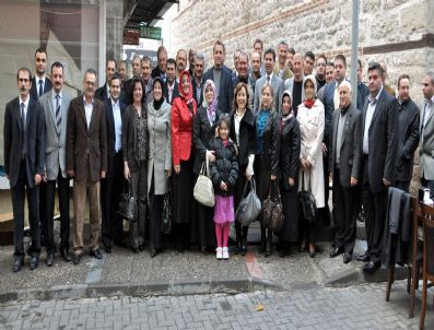 DAYATMA - Ak Parti Yönetimi Basınla Buluştu