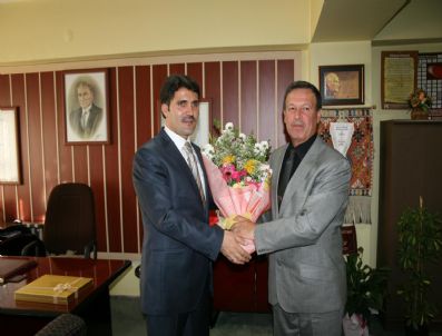 KEMAL ALBAYRAK - Belediye Öğretmenleri Unutmadı