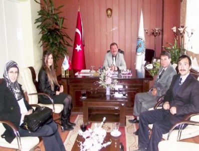 YALAKALıK - Emekli Öğretmen Olan Başkana Meslektaşlarından Ziyaret