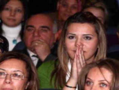 İDEALIST - Öğretmen adayları meslekten soğuyor