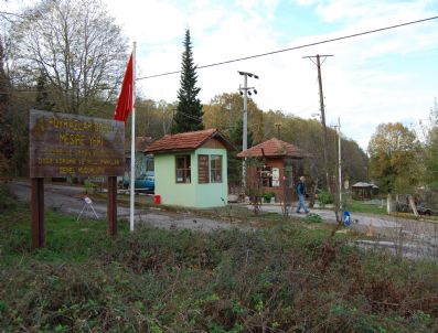 POYRAZLAR GÖLÜ - İş Adamından Öğretmenlere Jest