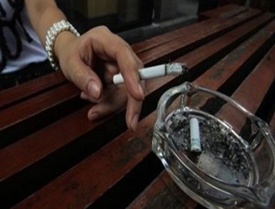 Sigara, içeni de içmeyeni de öldürüyor