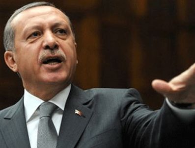 2B - Başbakan Erdoğan uçakta gazetecilerle sohbet etti