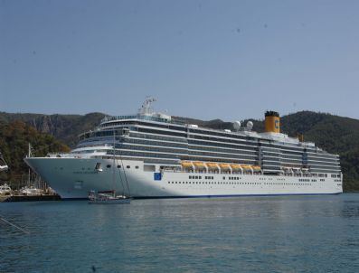 SANTORINI - Dev İtalyan Gemisi Marmaris'te