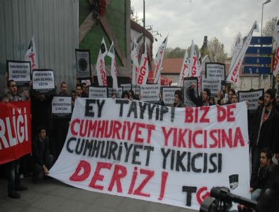 TÜRKIYE GENÇLIK BIRLIĞI - Başbakan Erdoğan'ın Rektörlerle Yapacağı Toplantı Öncesi Eylem