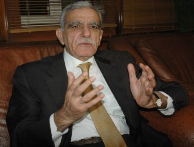 DTK  - Dtk Eş Başkanı Türk Gazetecilerle Bir Araya Geldi