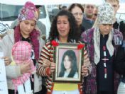 Kazada Ölen Liseli Kızın Arkadaşları Yolu Trafiğe Kapatmak İstedi