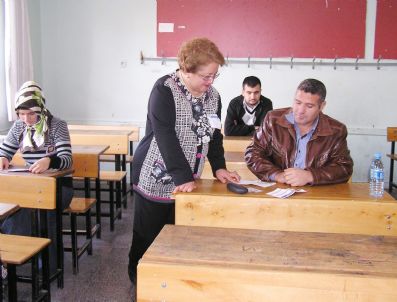 Malatya'da Kpss'ye 51 Bin Kişi Girdi