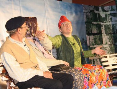 SİNAN BENGİER - Ünlü Tiyatrocular Harran'da