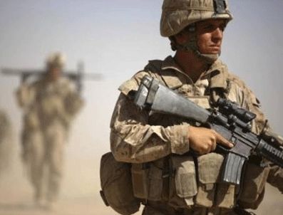 Bir Afgan, 6 NATO askeri öldürdü