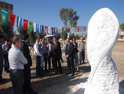 Erdemli'de Türk Dünyası Heykeltraşları Buluşması Sona Erdi