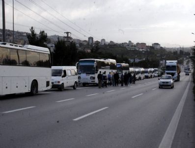 İstanbullu Servis Şöferleri Kocaeli'de Eylem Yaptı