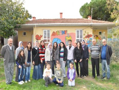 DOKUZ EYLUL ÜNIVERSITESI - Onlar Örnek Öğrenciler