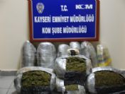 Uyuşturucu Taciri 50 Kilo Esrar İle Yakalandı