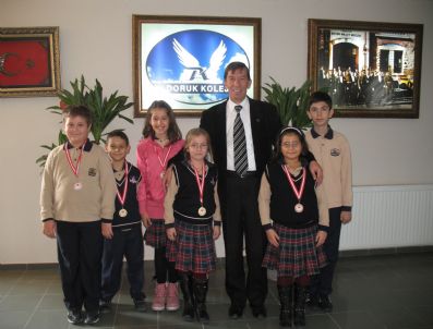 Doruk Koleji Satrançta Birinci