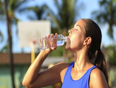 LE MONDE - Spor, nezleye de iyi geliyor