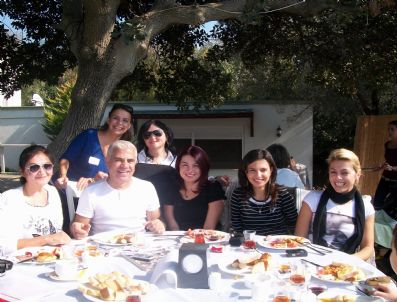 Bodrum Lisesi Mezunları 15 Yıl Sonra Buluştu