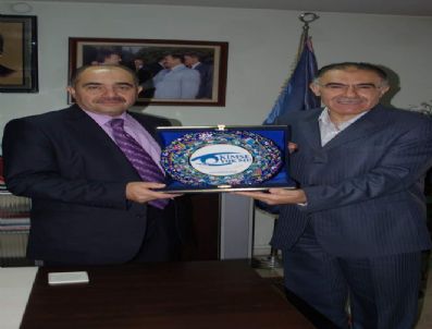 ALI VERAL - Kimse Yok Mu Derneğinden, Veral'a Ziyaret