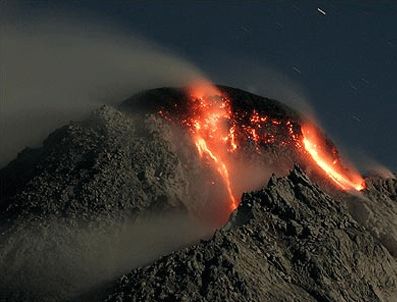 MERAPI - Merapi yanardağı püskürdü: 6 ölü