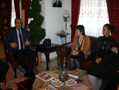 Nevşehir'de 500 Milyon Dolar'lık Yatırıma Hazırlanan İtalyan Firma Yöneticileri, Ünver'i Ziyaret Etti