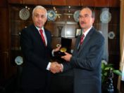 Özbekistan Başkonsolosu Abror Gulyamov'dan Valiliğe Ziyaret