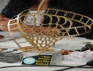EMRE KARAYEL - Yıldızlar Altın Üzüm Film Festivali İçin Geliyor