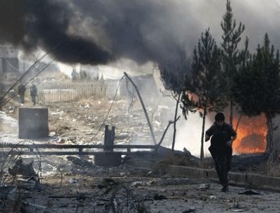 Camiye bombalı saldırı: 50 ölü