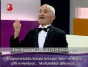 Hızını alamayan damat sandalyeyi devirdi