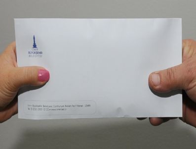 İzmir'de 51 Bin Aileye 100'er Lira Yardım