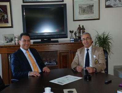 SAĞDUYU (ESKİ) - Altınkum'da İşyeri Kiralayacaklara Uyarı