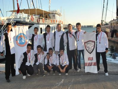 EMRAH KÖKSAL - Genç Aşçılar İlk Genel Kurulunu Yaptı