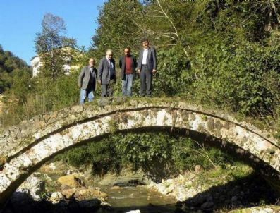 EMIN YıLMAZ - Giresun'un Duroğlu Beldesi'nde Tarihi Mekanlar Ve Yerler Kayıt Altına Alınıyor