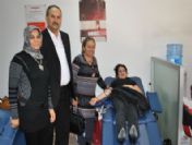 Mezitli'de Ak Parti'den Kan Bağışı