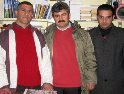 TÜRKÇE ÖĞRETMENLIĞI - Kaü Öğretim Üyeleri Kağızman'da Halk Ozanları Hakkında Araştırma Yaptı