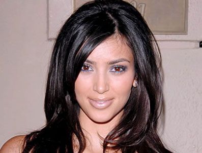 KARDASHİAN - Kim Kardashian albüm çıkarıyor