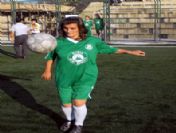 45'lik Dişi Maradona Kalecilerin Korkulu Rüyası