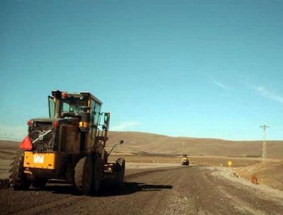 NEBIOĞLU - Ardahan-kars Arasındaki Duble Yol Çalışmalarına Ara Verildi