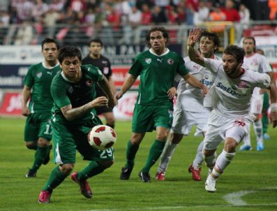 FERRUH NAYMAN - Bursaspor Liderliği Geri Almak İstiyor