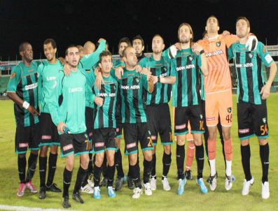 TAVŞANLI LİNYİTSPOR - Denizlispor Rekora Koşuyor