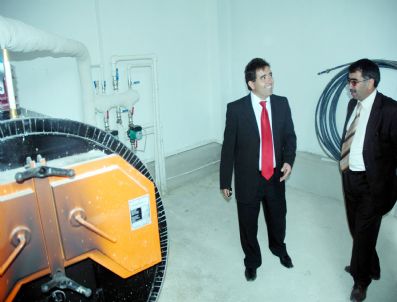 NURULLAH KAYA - Kaymakam Kaya Okulların Kazan Dairelerini Denetledi