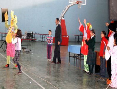 GÜRKAN POLAT - Polat'tan Eğitime Tiyatro Desteği