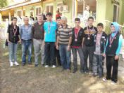 Satranç Şampiyonları Ödüllendirildi