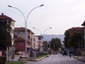 Akyazı'da Aydınlatma Direkleri Yenilendi