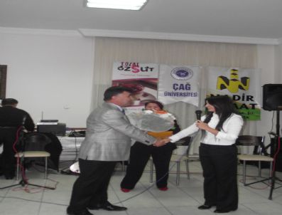 İBRAHIM AVCı - Üniversiteli Gençler Huzurevinde