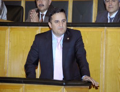 YÜKSEL ÖZDEN - Ak Parti'li Özden Engellileri Unutmadı