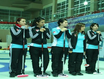 İSKOÇYALı - Curling Milli Takımının Erzurum Kampı Sürüyor